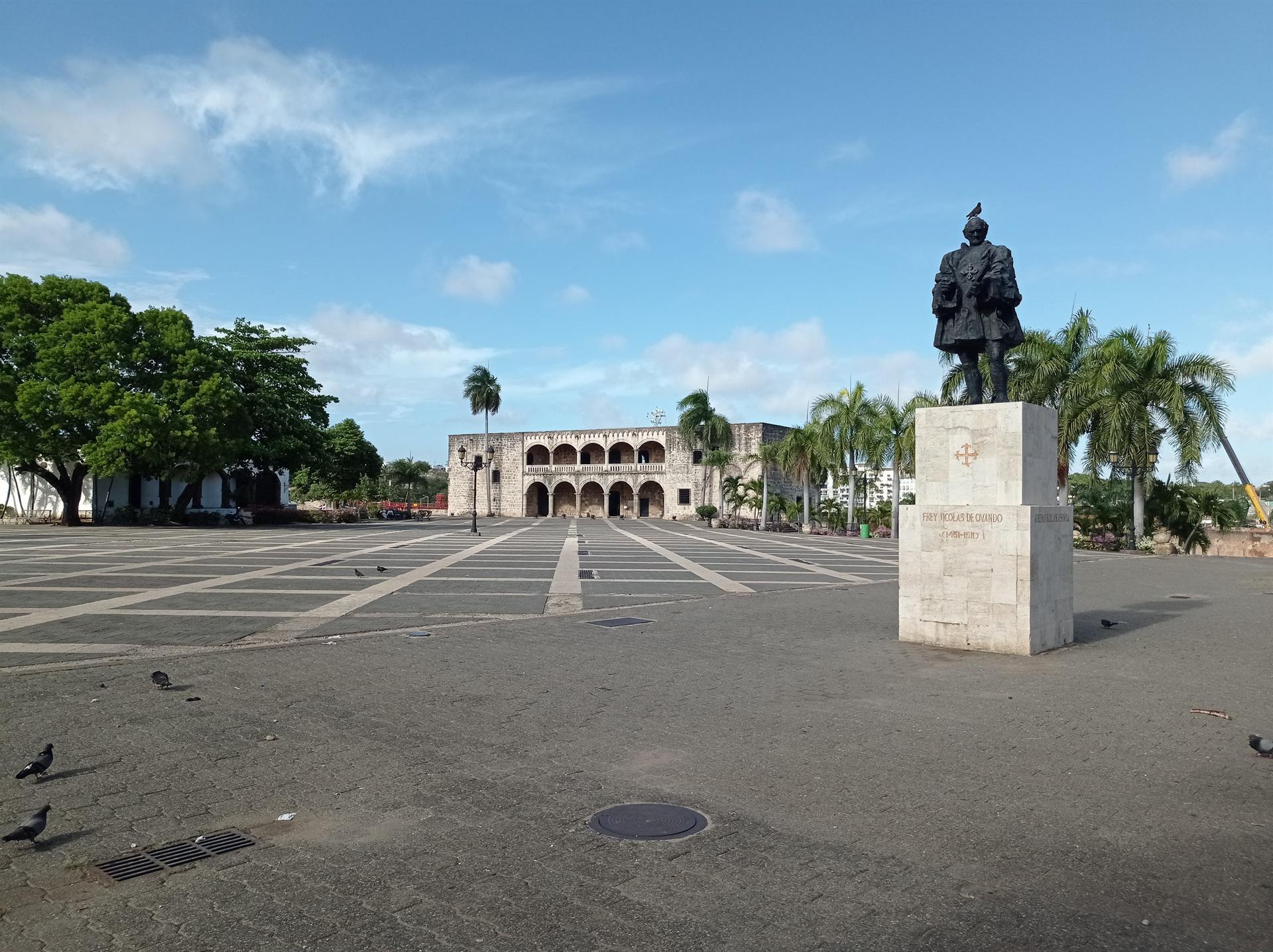 Vista panorámica de la plaza — Plaza de la Hispanidad